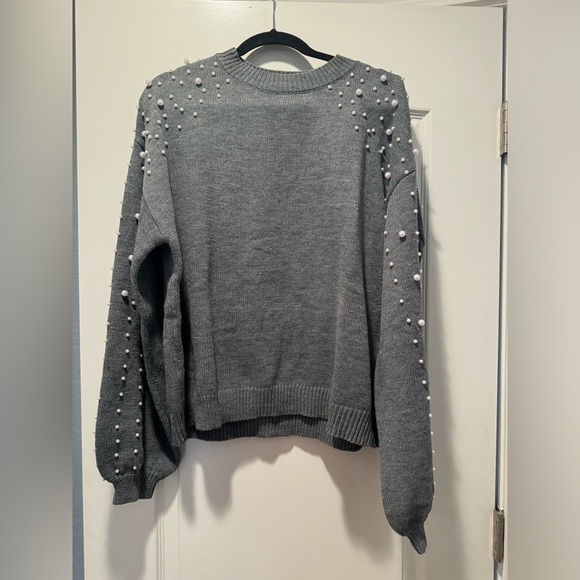 Beautiful Pearl Embellished Gray Sweater - Picture 1 of 5